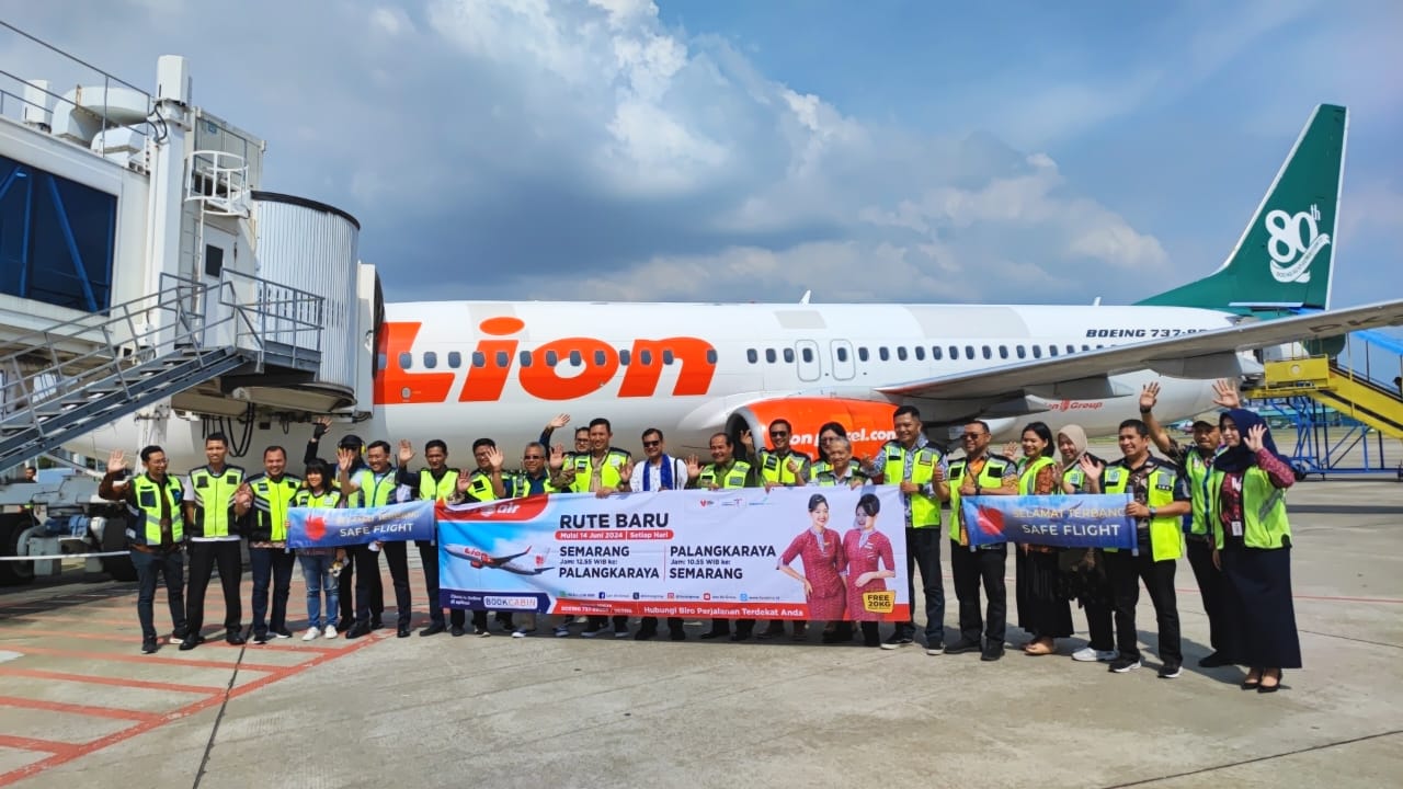 Bandara Ahmad Yani Semarang melepas penerbangan perdana Lion Air rute Semarang-Pangkalan Bun. (istimewa)