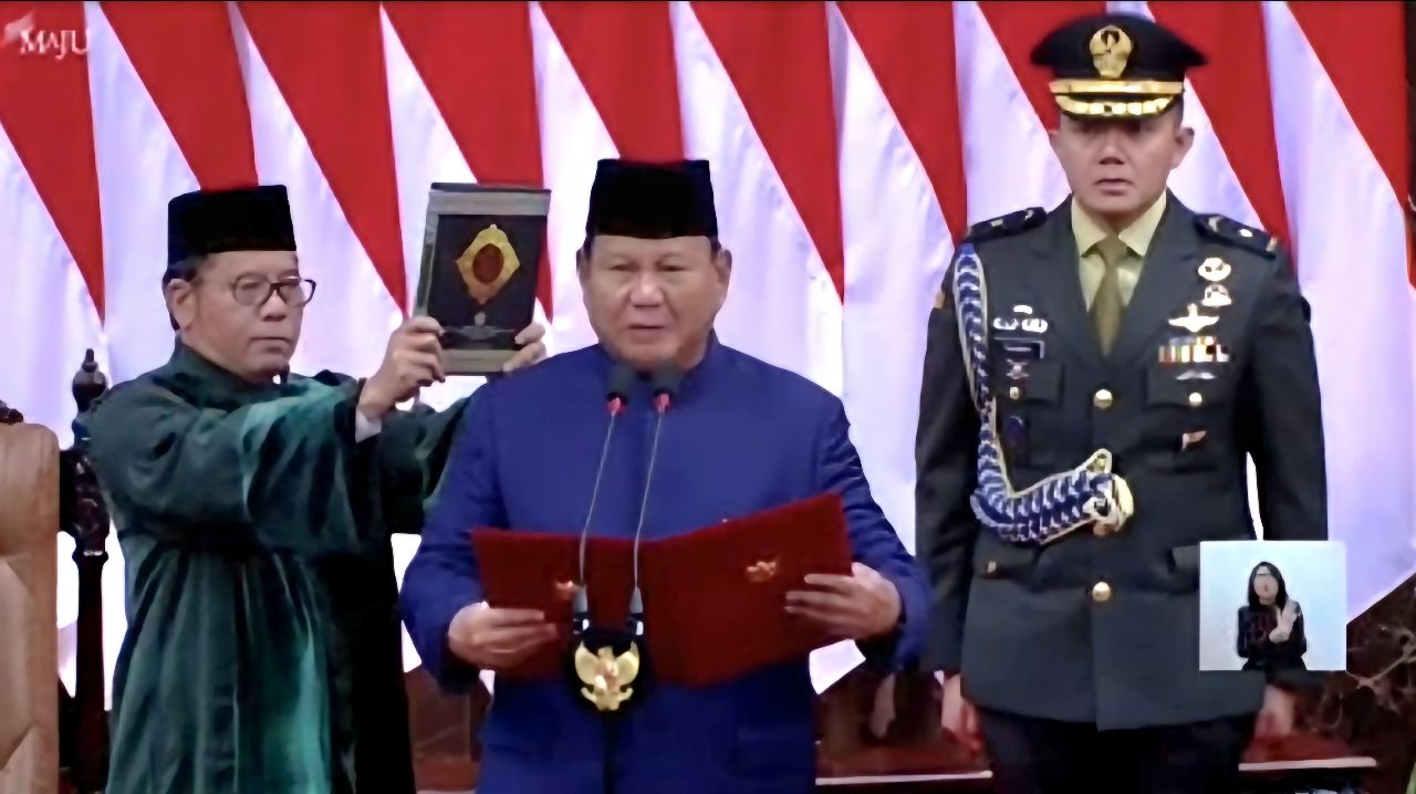 Prabowo Subianto saat mengucap sumpah jabatan presiden RI. (istimewa)